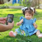 how to take monthly baby photos
