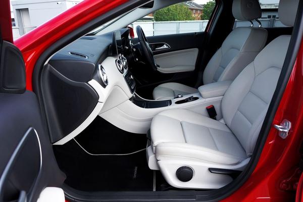 car seat law UK